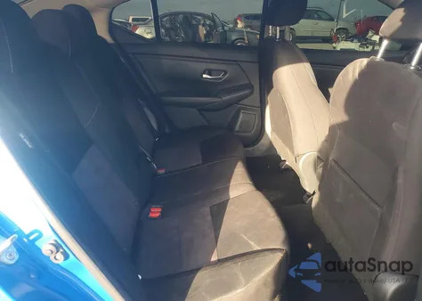 2022 Nissan Sentra Sr z USA, uszkodzony, nr VIN 3N1AB8DV1NY304196